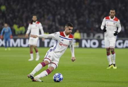 与不屈的斗 与不屈的斗